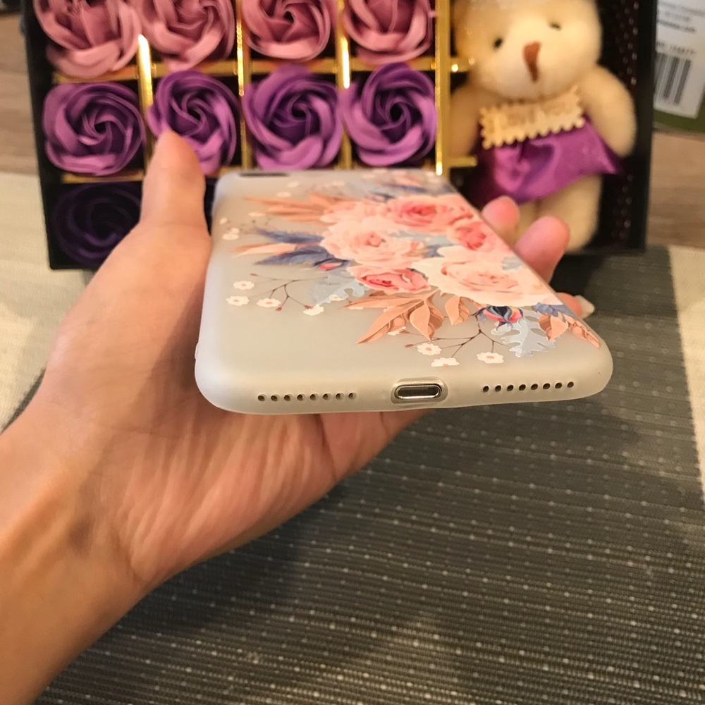Iphone Flower Case - Picture 3 of 5